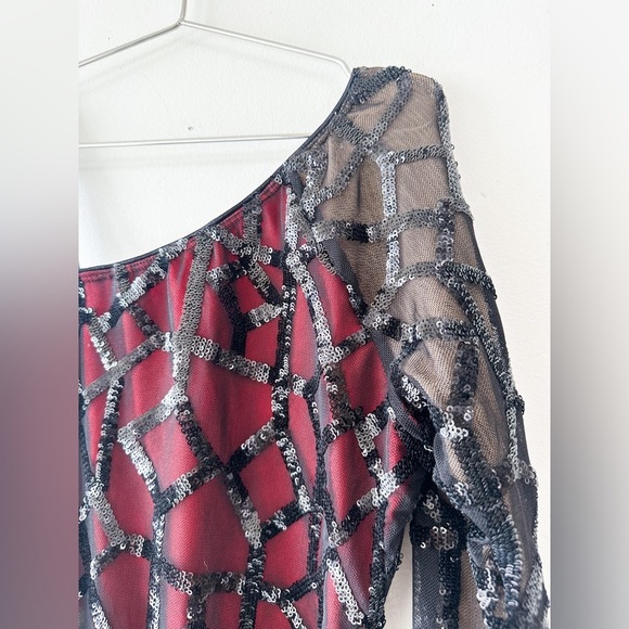 Figure Skating/Dance Unitard One Sleeve Spandex Velvet- Red/Black - Cut Out Side - Picture 3 of 8